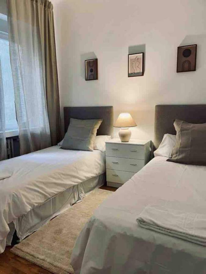 Apartment Excelente Piso De 3 En La Latina Madrid